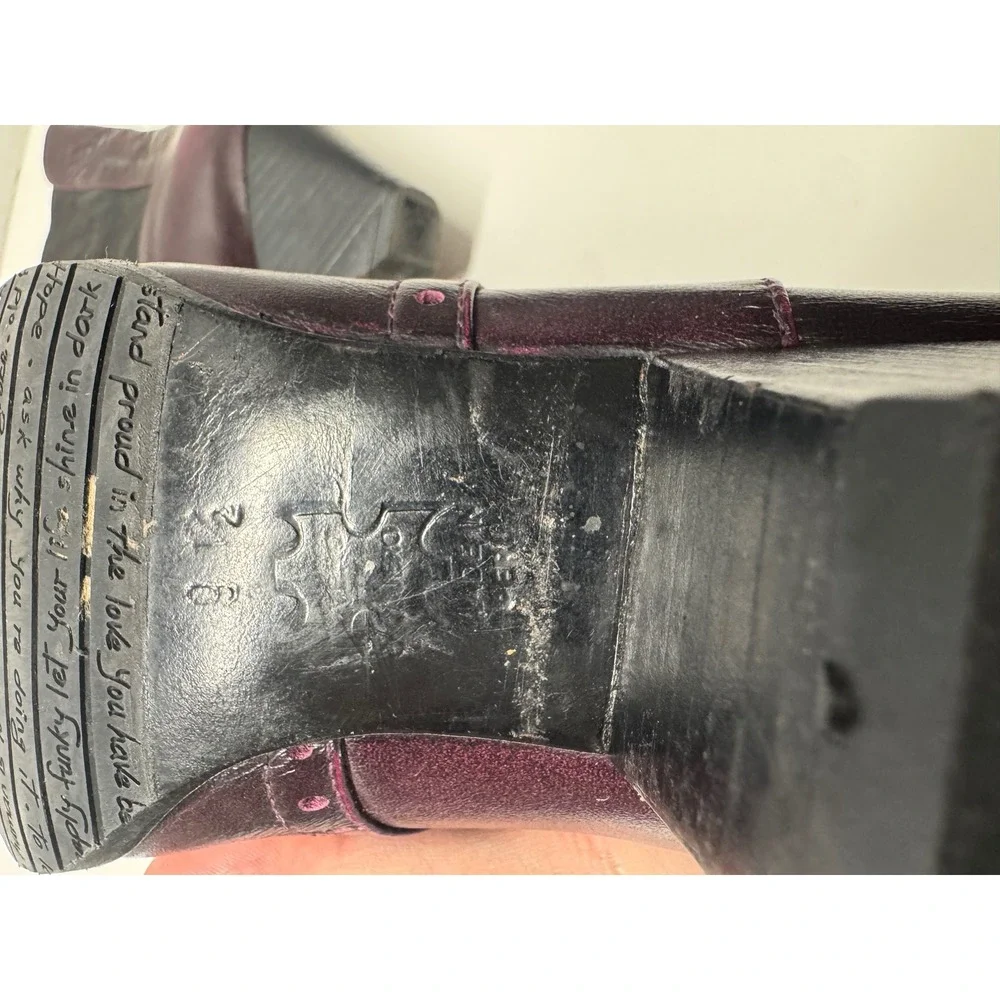 John Fluevog Burgundy Leather Pointed Toe Ankle Boots Brogue Detail Size‎ 7.5